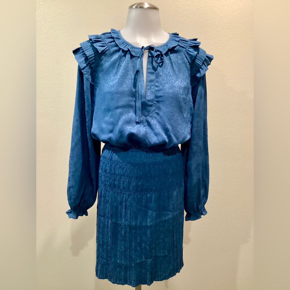 Elegant Blue Ruffled Blouse and Skirt Set